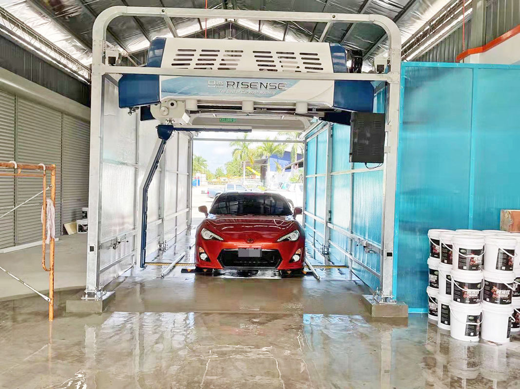 Equipamento de lavagem de automóveis 360 Touchless com potência de saída de 42 kW e sistema de pulverização sem limpeza