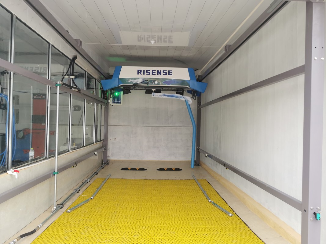 Máquina de lavagem de automóveis totalmente automática sem toque para limpeza por água sob alta pressão do exterior do automóvel