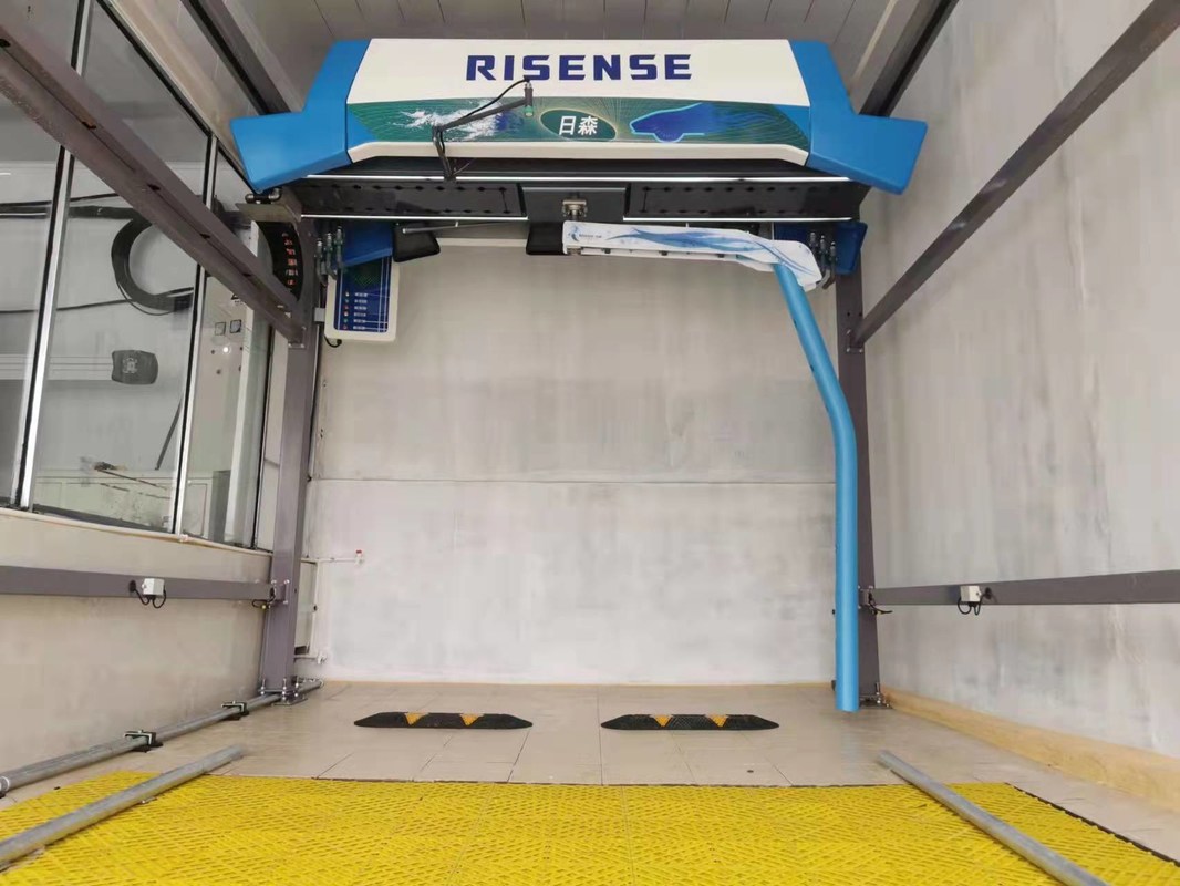 Máquina de lavagem de automóveis totalmente automática sem toque para limpeza por água sob alta pressão do exterior do automóvel