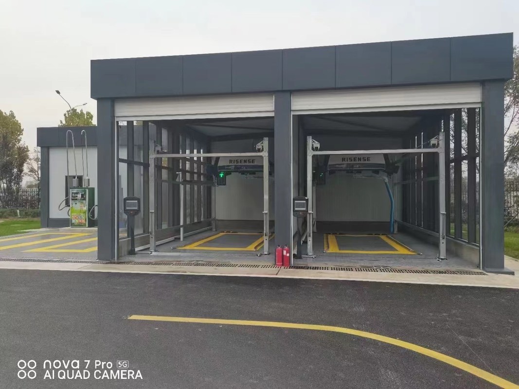 Máquina de lavagem de automóveis totalmente automática sem toque para limpeza por água sob alta pressão do exterior do automóvel