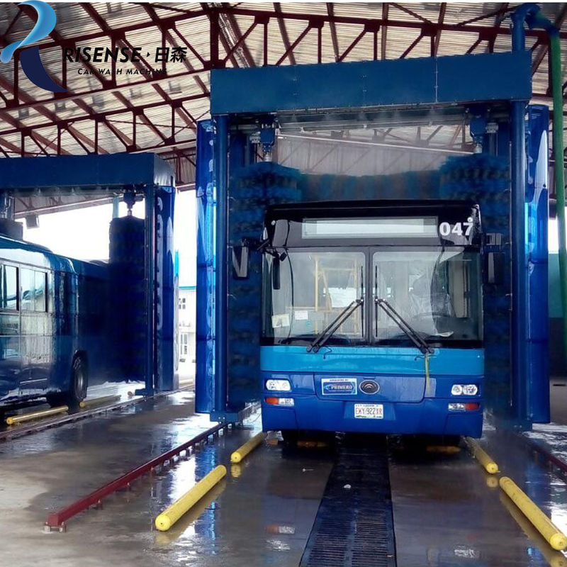Consumo de água de 250 L/autocarro CB-730 Carrinho de escovas de reversão automática do tipo 3